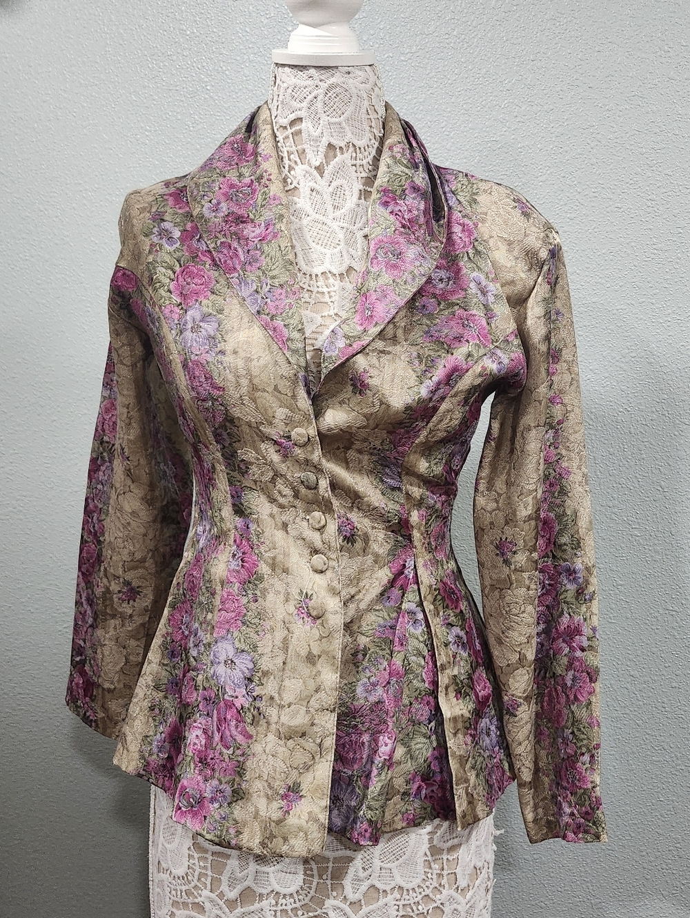 Vintage Flamingo Women's Floral Taupe & Pink Purple Tailored Jacket
